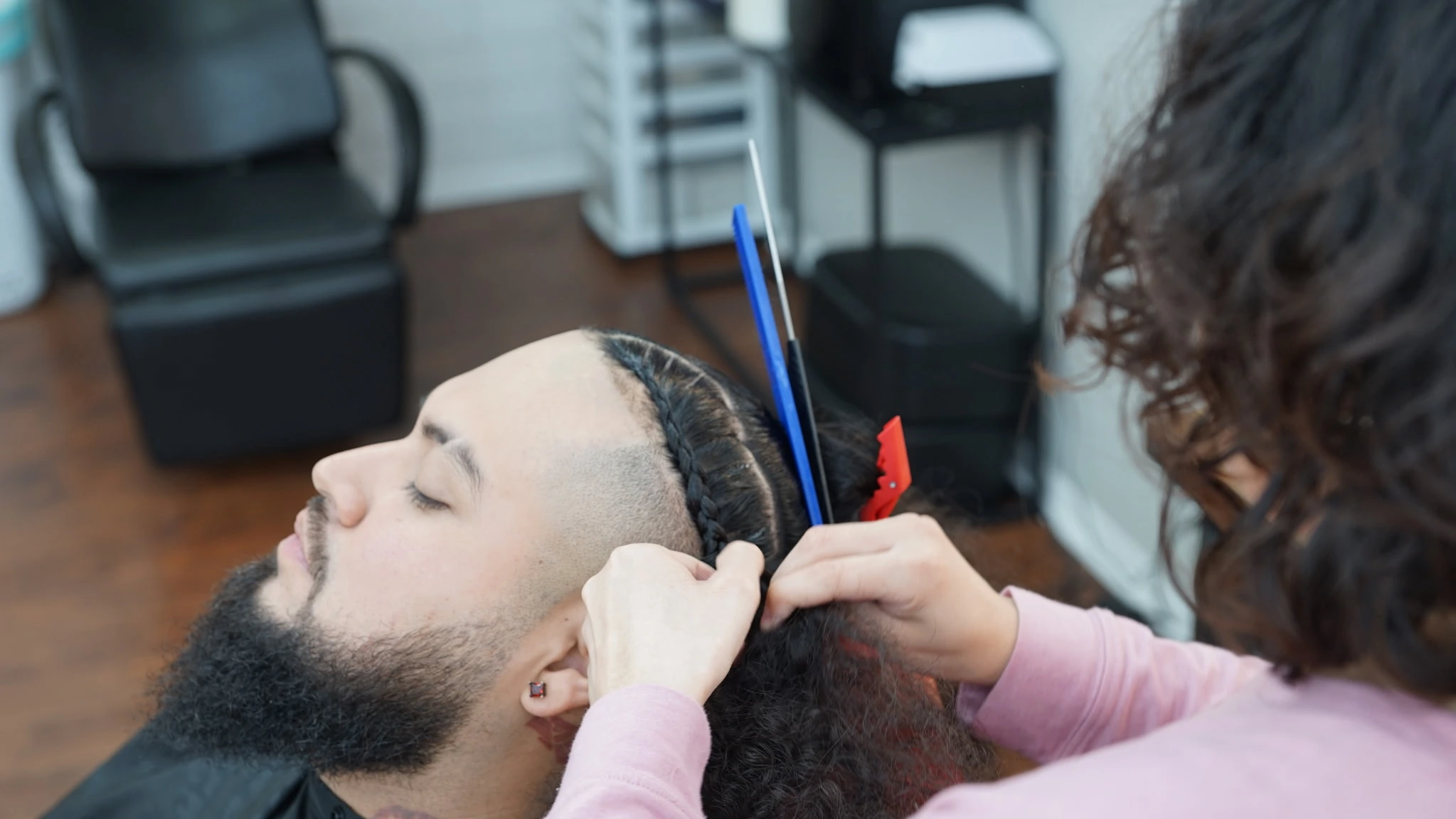 Local barber shave near College Station TX